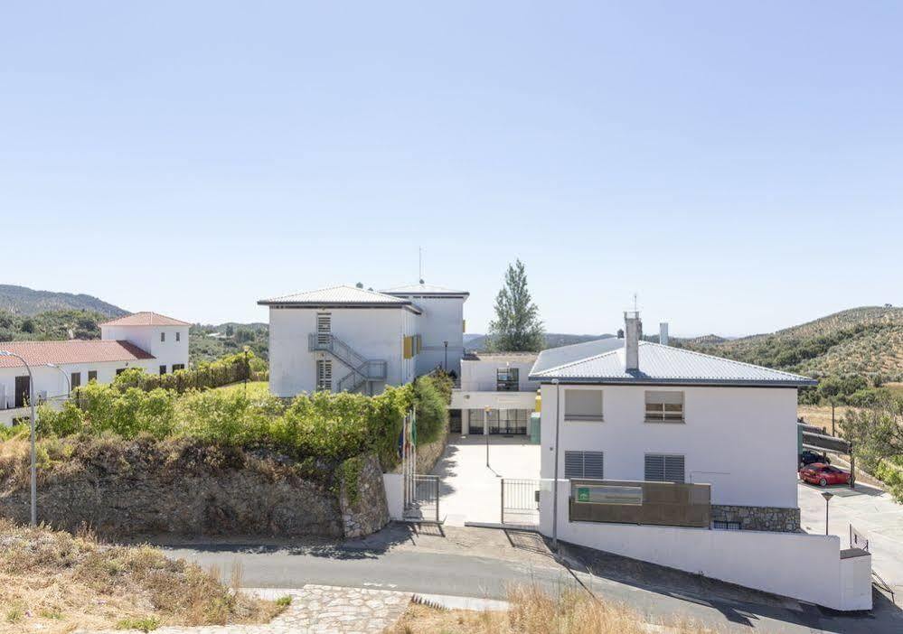 Albergue Inturjoven Constantina Buitenkant foto