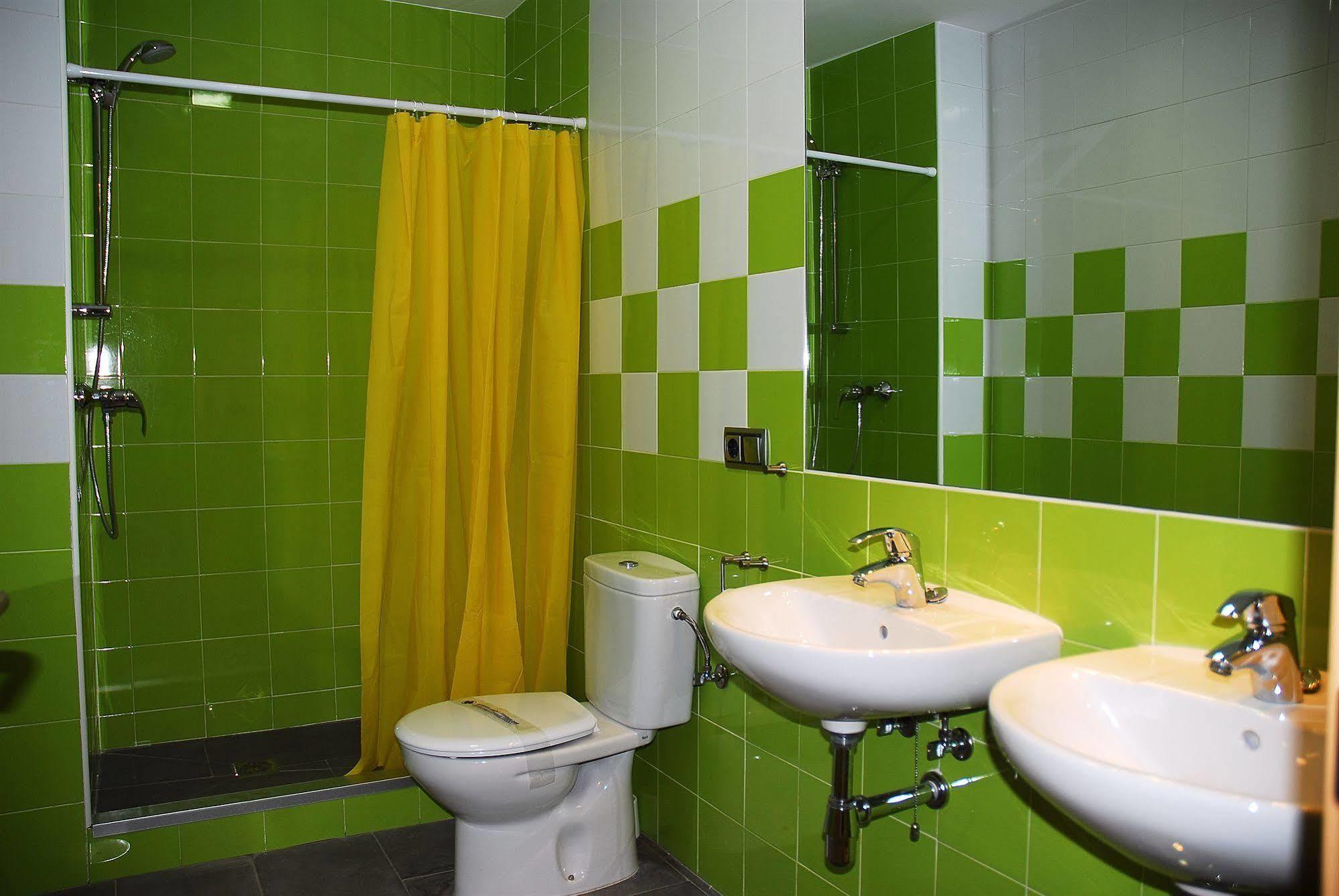 Albergue Inturjoven Constantina Buitenkant foto