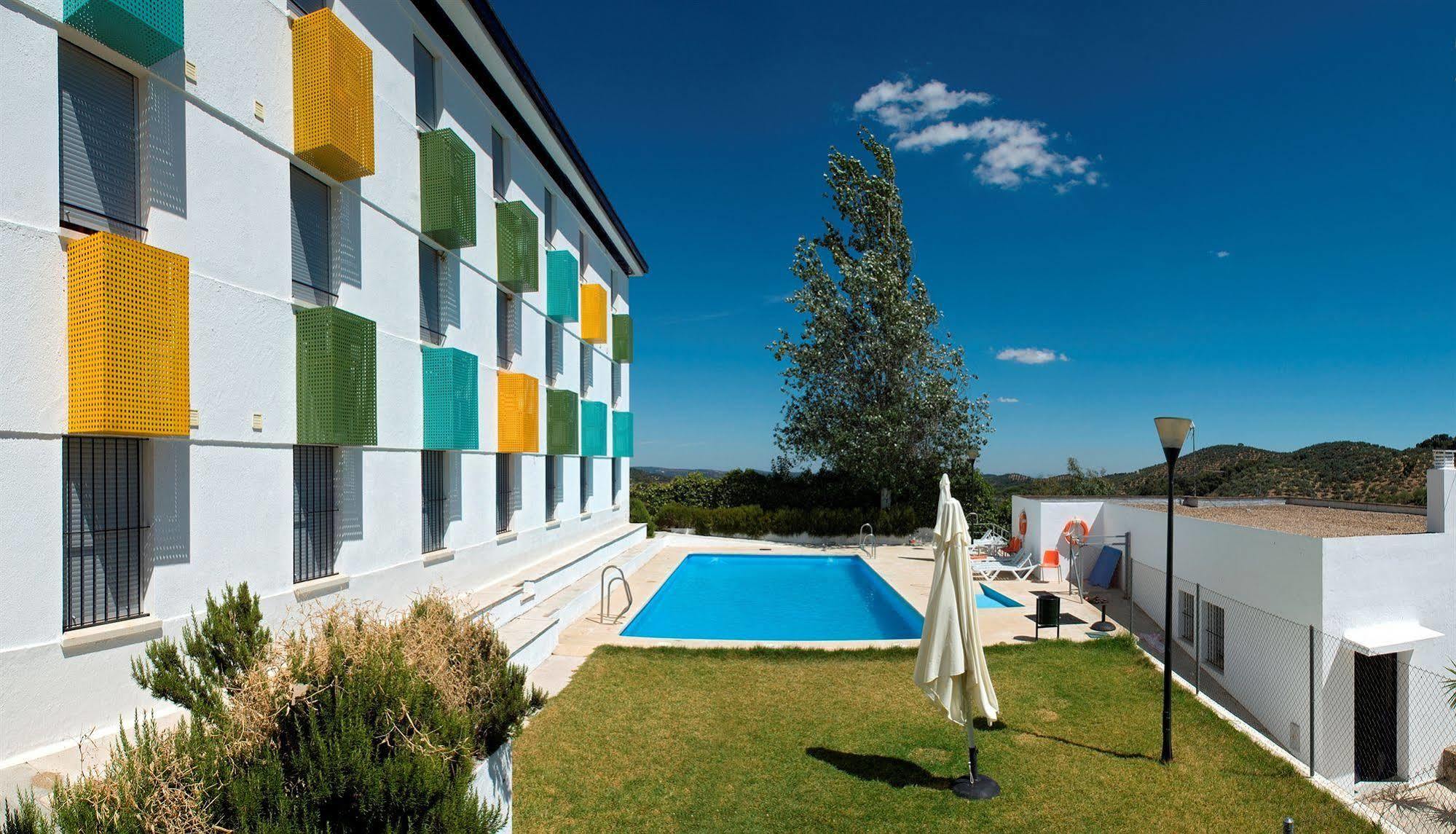 Albergue Inturjoven Constantina Buitenkant foto